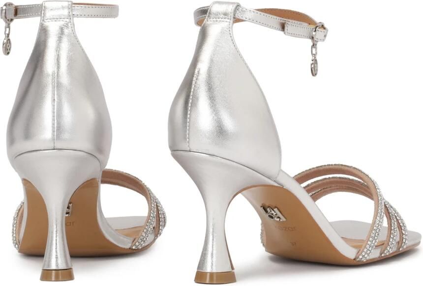 Kazar Zilveren leren sandalen met een bedekte hak