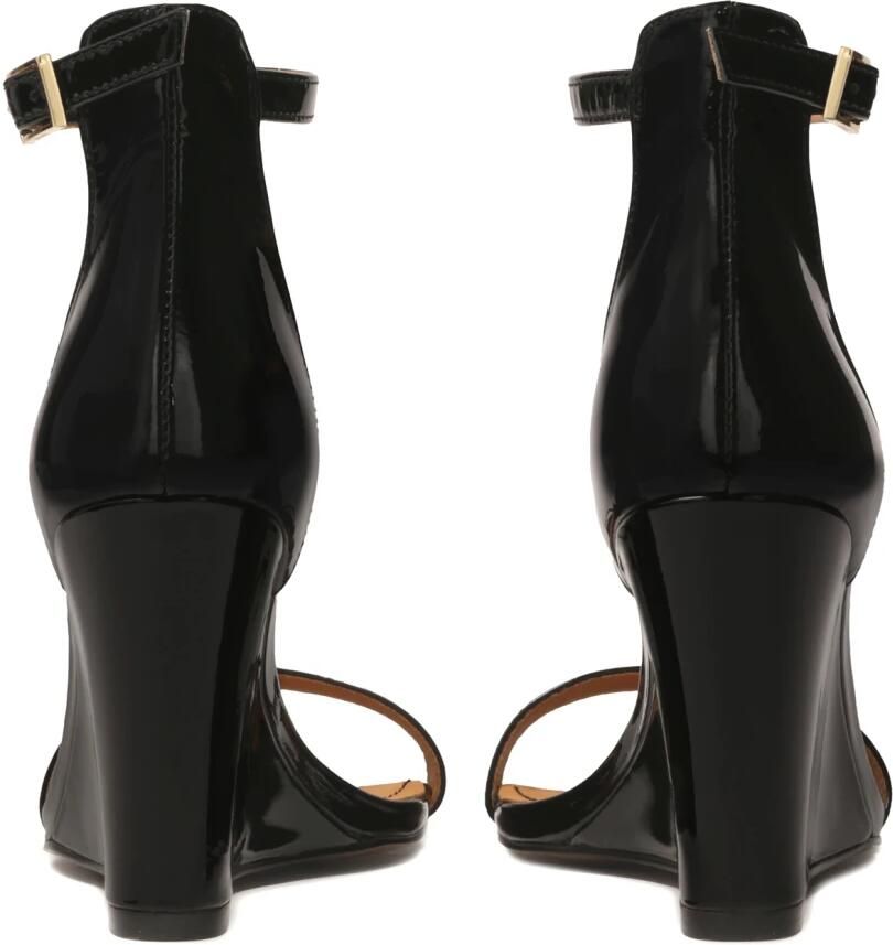 Kazar Zwarte gelakte sandalen op een hak