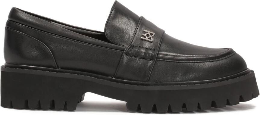 Kazar Zwarte halfschoenen op een geprofileerde zool.Dit product valt groot uit.