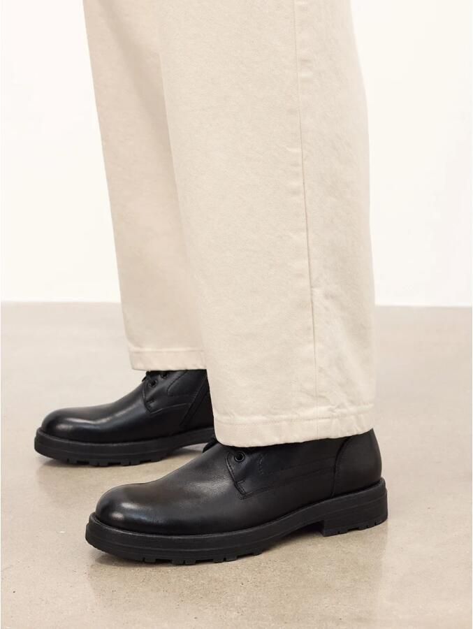 Kazar Zwarte laarzen met rits en bies