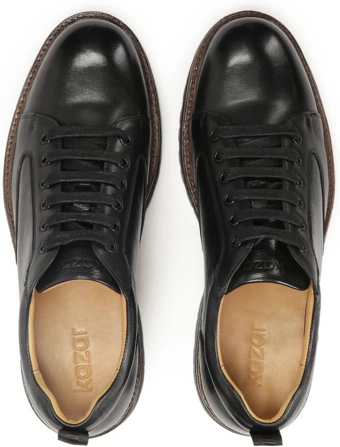 Kazar Zwarte leren halfhoge schoenen met een opvallende zool.Dit product valt groot uit. - Foto 2