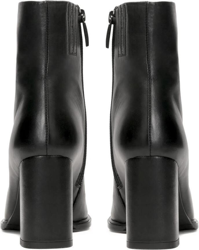 Kazar Zwarte leren laarzen met vierkante neus
