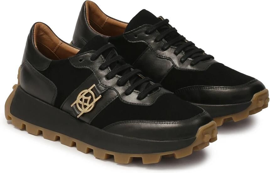 Kazar Zwarte sneakers met contrasterende zool