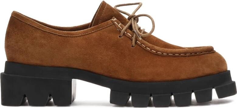 Kazar Lichtbruine schoenen met contrasterende zool