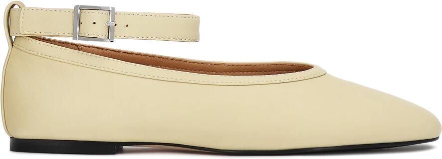 Kazar Studio Ballerina's