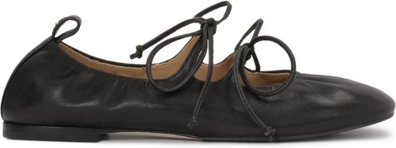 Kazar Studio Zwarte ballerina's vastgebonden met een string