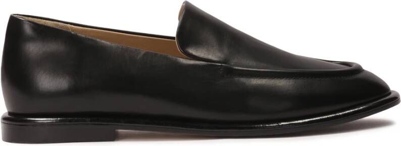 Kazar Studio Zwarte halfschoenen gemaakt van natuurlijk leer