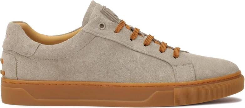 Kazar Taupe suède sneakers met bruine accessoires