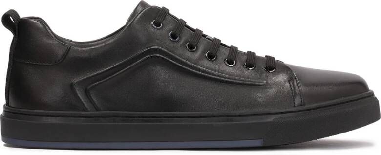 Kazar Zwarte sneakers met reliëfpatroon voor heren