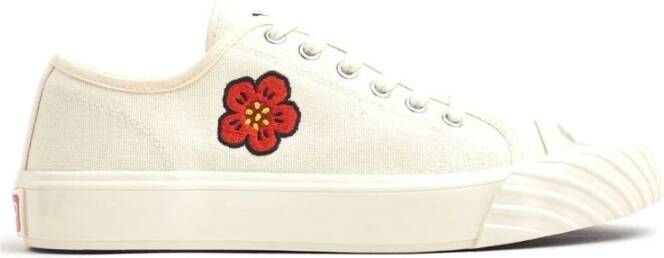 Kenzo Bloe Geborduurde Witte Canvas Sneakers Beige