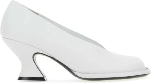 Khaite Krijtleer varick Pumps Wit Dames