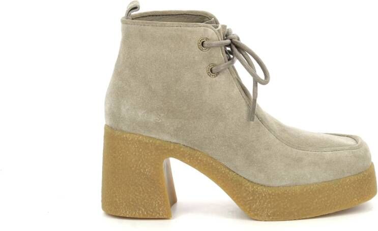 Kickers Lace-up Boots Beige Dames