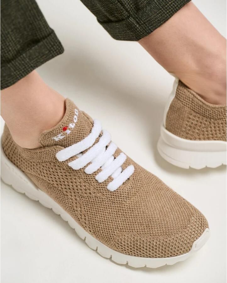 Kiton Beige Cashmere Gebreide Sneakers