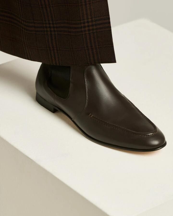 Kiton Elegante enkellaarsjes van kalfsleer