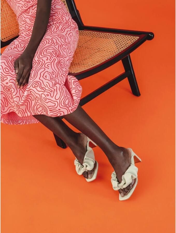 L37 Heeled Mules - Foto 4