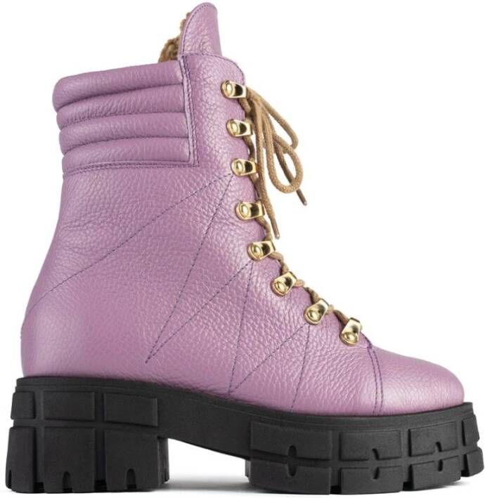 L37 Lace-up Boots