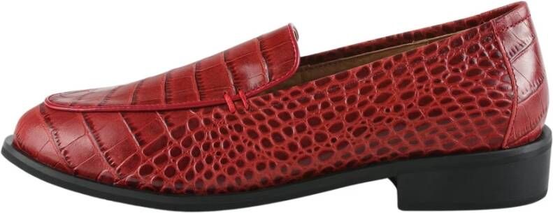L37 Loafers
