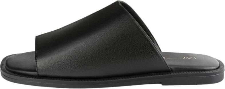 L37 Slippers