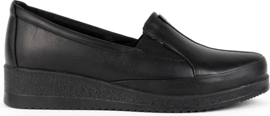 La Conte Zwarte Gesloten Loafers voor Vrouwen