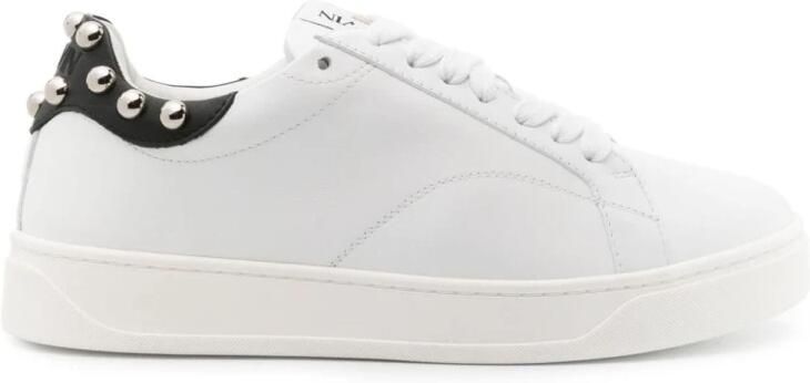 Lanvin DDB0 Sneakers Met Studs