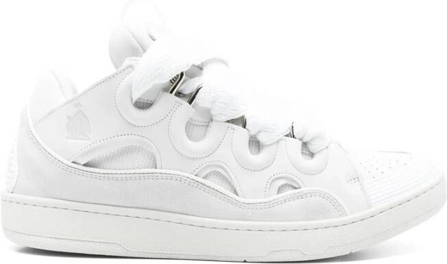 Lanvin Witte Vetersneaker met Gewatteerd Ontwerp
