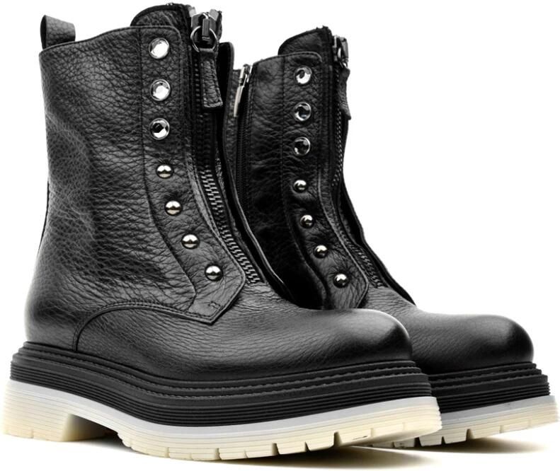 Laura Bellariva Lace-up Boots