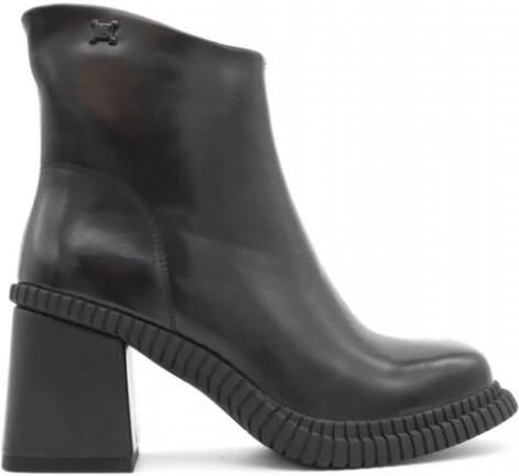 Laura Biagiotti 9345 BLK