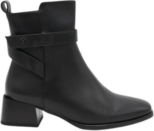 Laura Biagiotti Schoenen > Laarzen