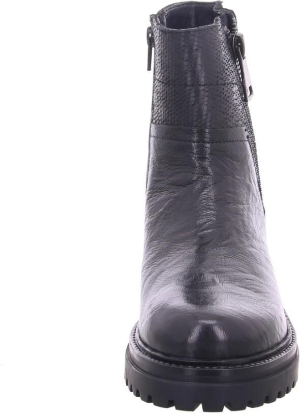 Laza i Boots - Foto 2