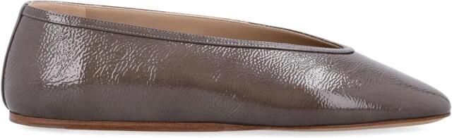 Le Monde Beryl Luna Patentleren Pointed Toe Ballerina's