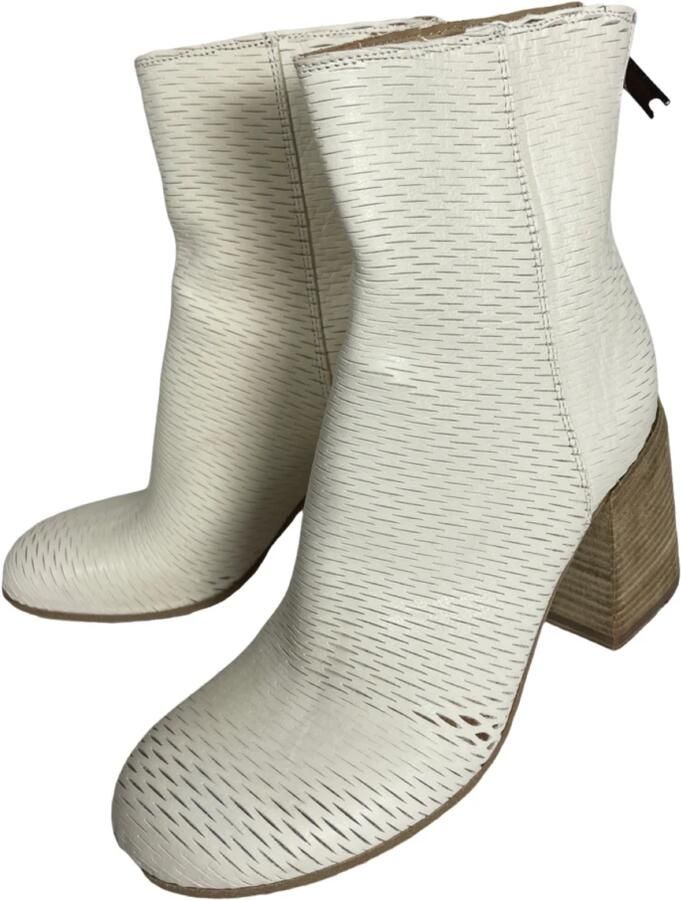Lemargo Heeled Boots Beige Dames