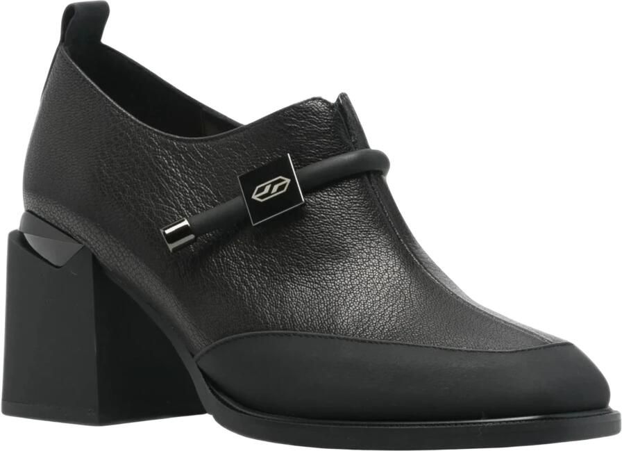 Linda Baumann Dress Pumps