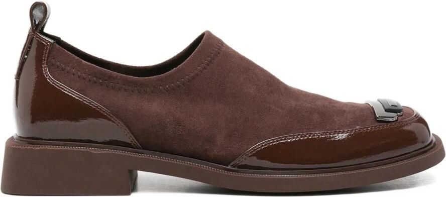 Linda Baumann Loafers met gespdetail van suède