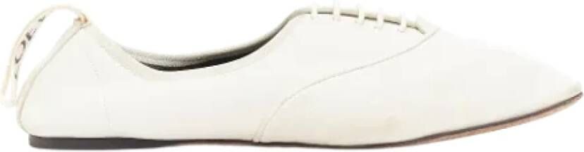Loewe Pre-owned Leather flats White Dames