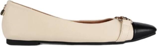 Lola Casademunt Beige Casual Synthetische Ballerina's Beige Dames