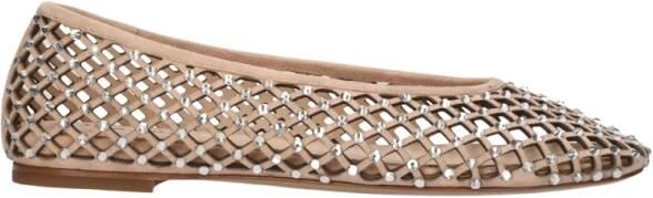 Lola Cruz Leonor Ballerina