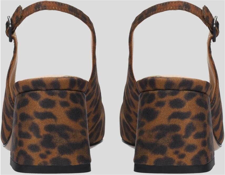 Lola Cruz Lola Pump 55