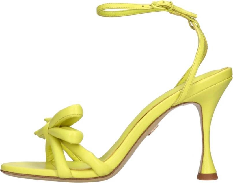 Lola Cruz Sandalen Geel