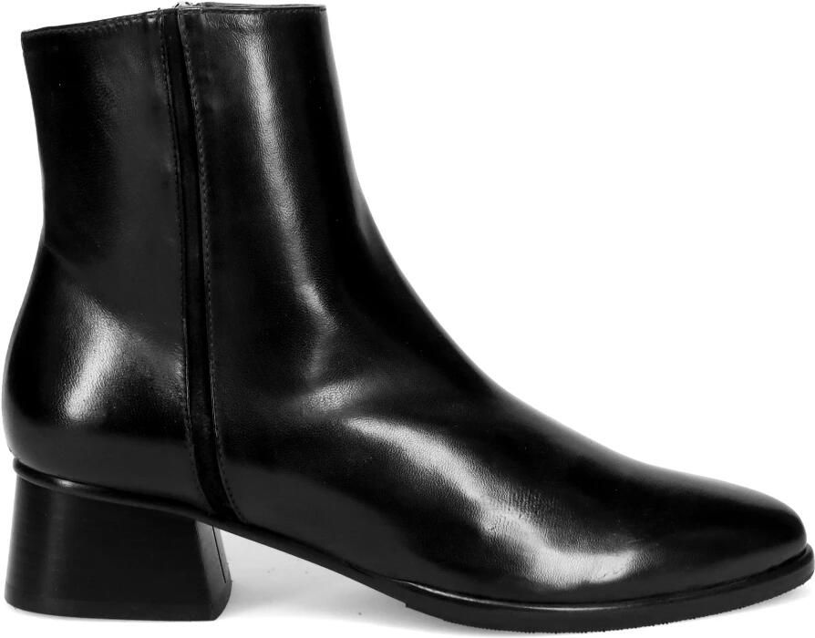 Lorenzo Masiero Laarzen Zwart