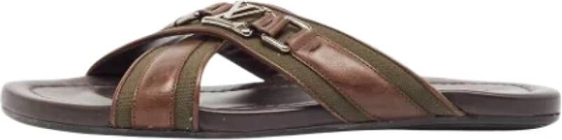 Louis Vuitton Vintage Pre-owned Canvas flats Brown Heren