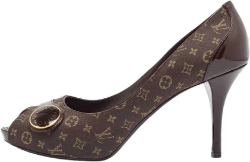 Louis Vuitton Vintage Pre-owned Canvas heels Brown Dames