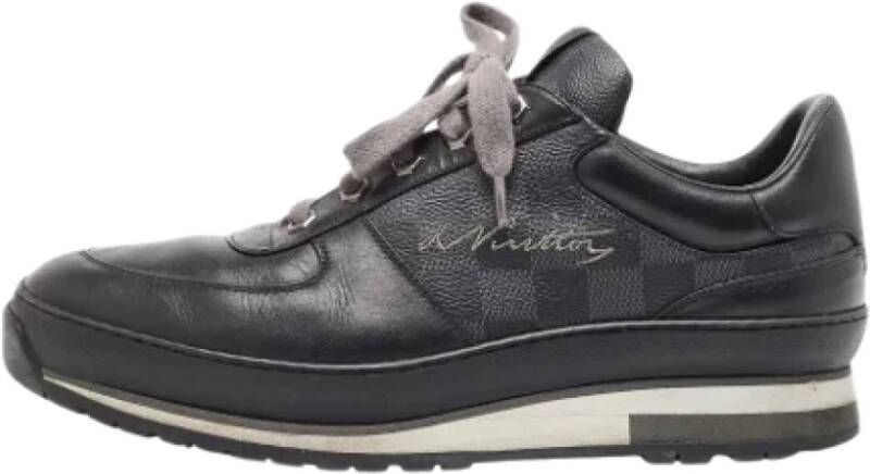 Louis Vuitton Vintage Pre-owned Canvas sneakers Black Heren