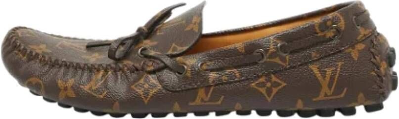Louis Vuitton Vintage Pre-owned Coated canvas flats Brown Heren