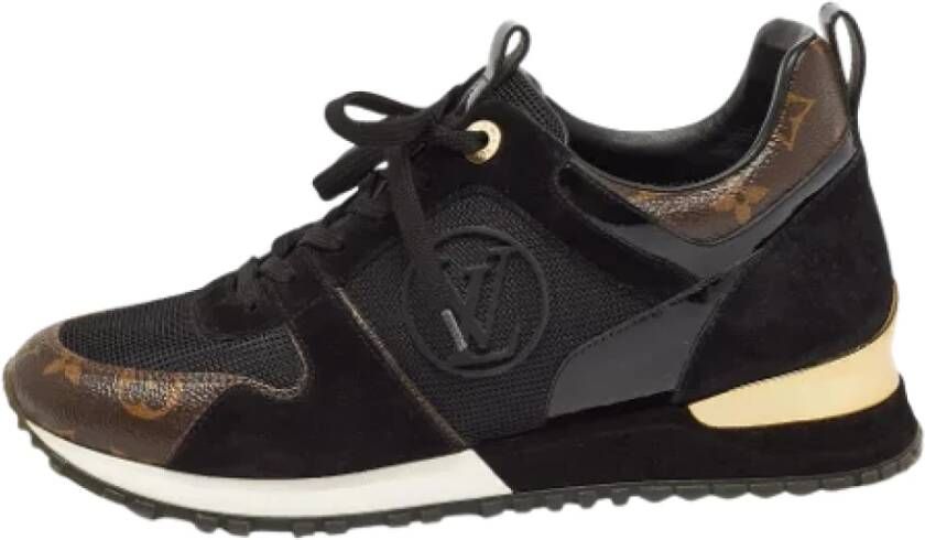 Louis Vuitton Vintage Pre-owned Coated canvas sneakers Black Dames