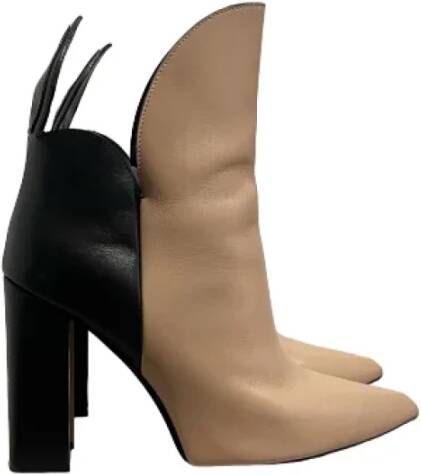 Louis Vuitton Vintage Pre-owned Leather boots Beige Dames