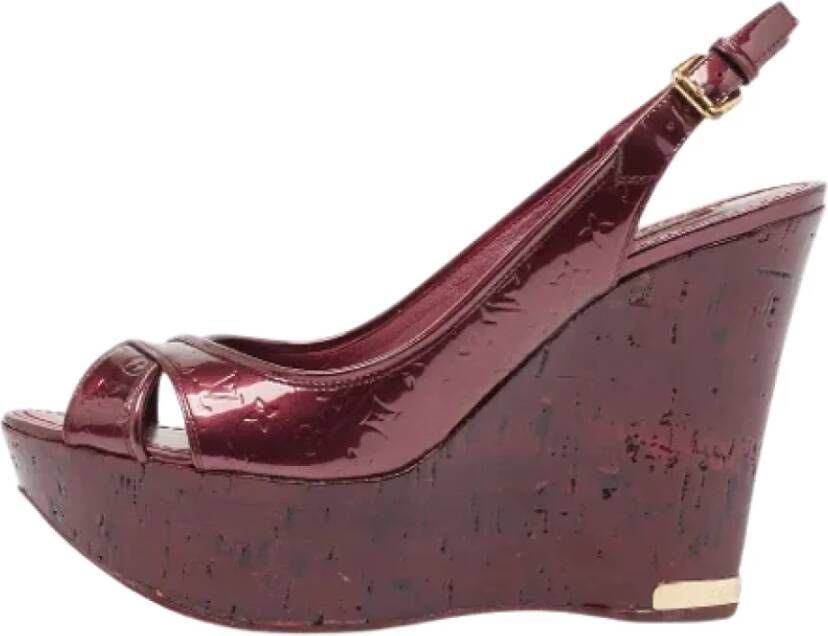 Louis Vuitton Vintage Pre-owned Leather sandals Red Dames