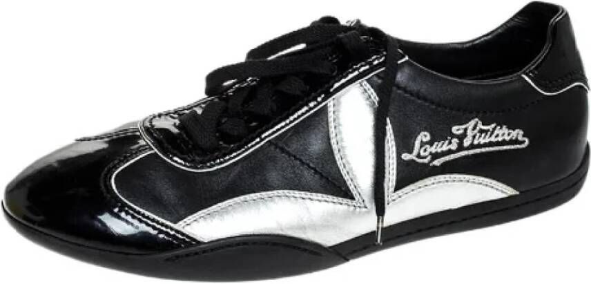 Louis Vuitton Vintage Pre-owned Leather sneakers Black Dames