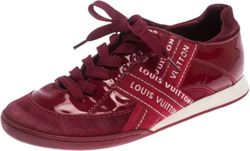 Louis Vuitton Vintage Pre-owned Leather sneakers Red Dames