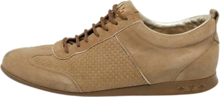 Louis Vuitton Vintage Pre-owned Suede sneakers Beige Dames