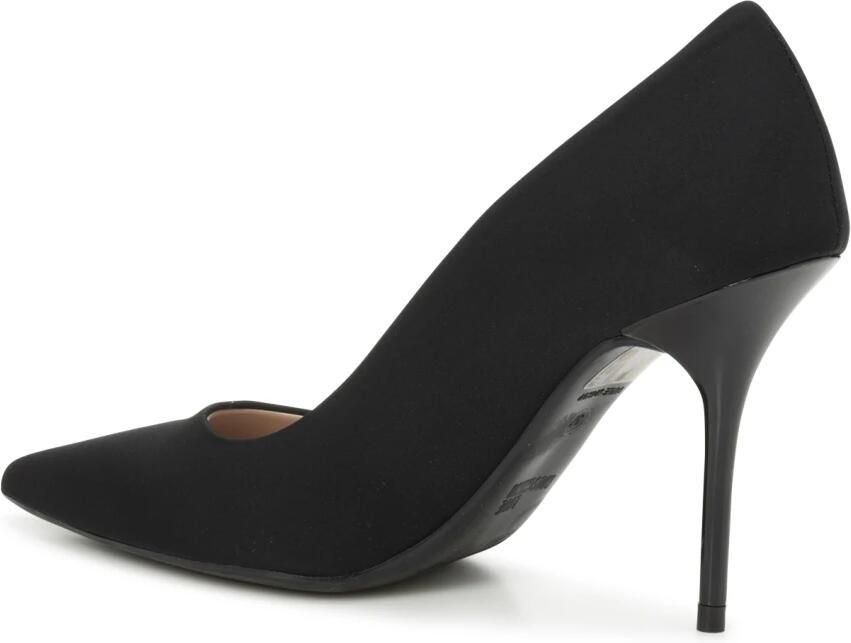 Love Moschino Puntige pumps met slanke hak